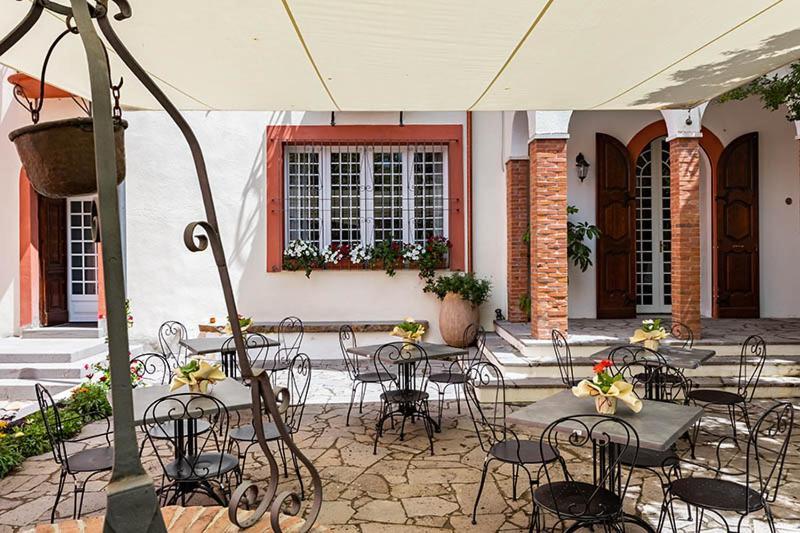 Borgo Prima Luce Cuglieri Exterior foto
